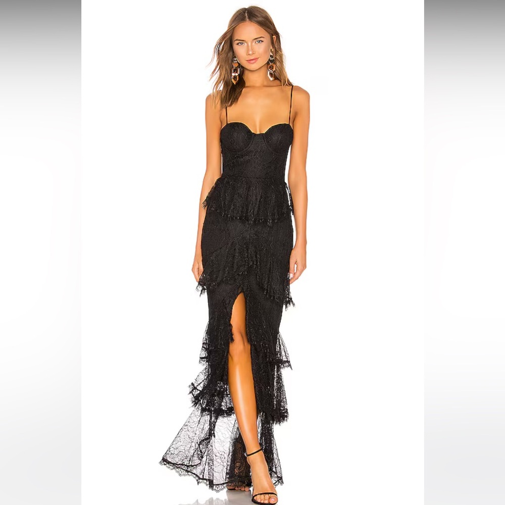 Zelda Fitz Gown in Black